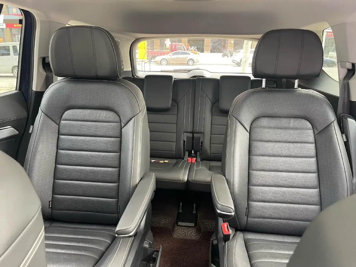 2021 Volkswagen Talagon 2.0T 186HP L4 7DCT,autocango,china used car exporter,china ev exporter,chinese used car exporter,chinese used ev exporter