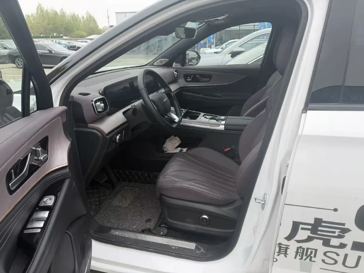 2025 Chery Tiggo 9 2.0T 261HP L4 8AT,autocango,china used car exporter,china ev exporter,chinese used car exporter,chinese used ev exporter