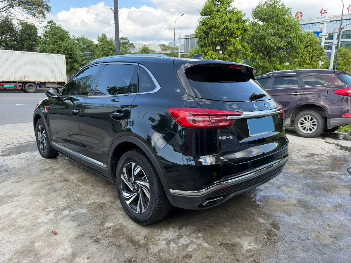 2022 HongQi HS5 2.0T 224HP L4 6AT,autocango,china used car exporter,china ev exporter,chinese used car exporter,chinese used ev exporter