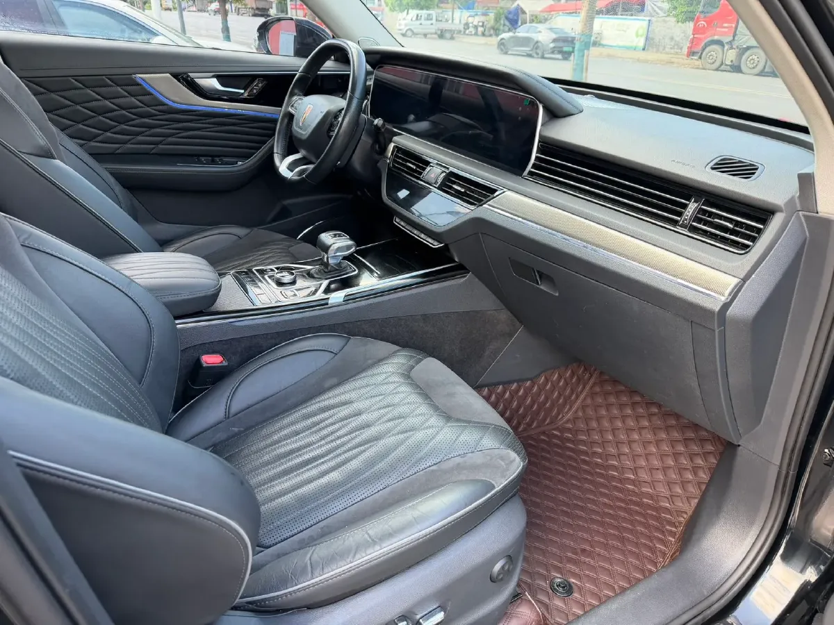 2022 HongQi HS5 2.0T 224HP L4 6AT,autocango,china used car exporter,china ev exporter,chinese used car exporter,chinese used ev exporter