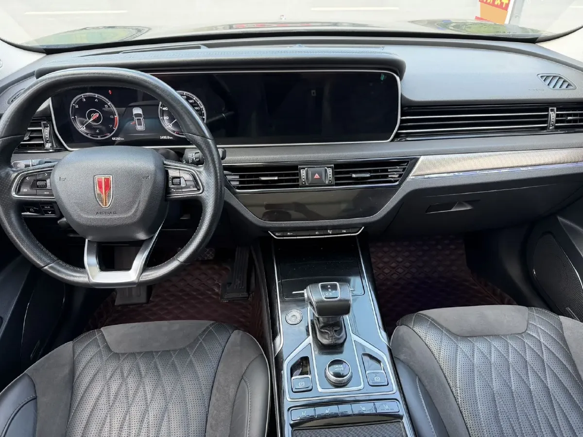 2022 HongQi HS5 2.0T 224HP L4 6AT,autocango,china used car exporter,china ev exporter,chinese used car exporter,chinese used ev exporter