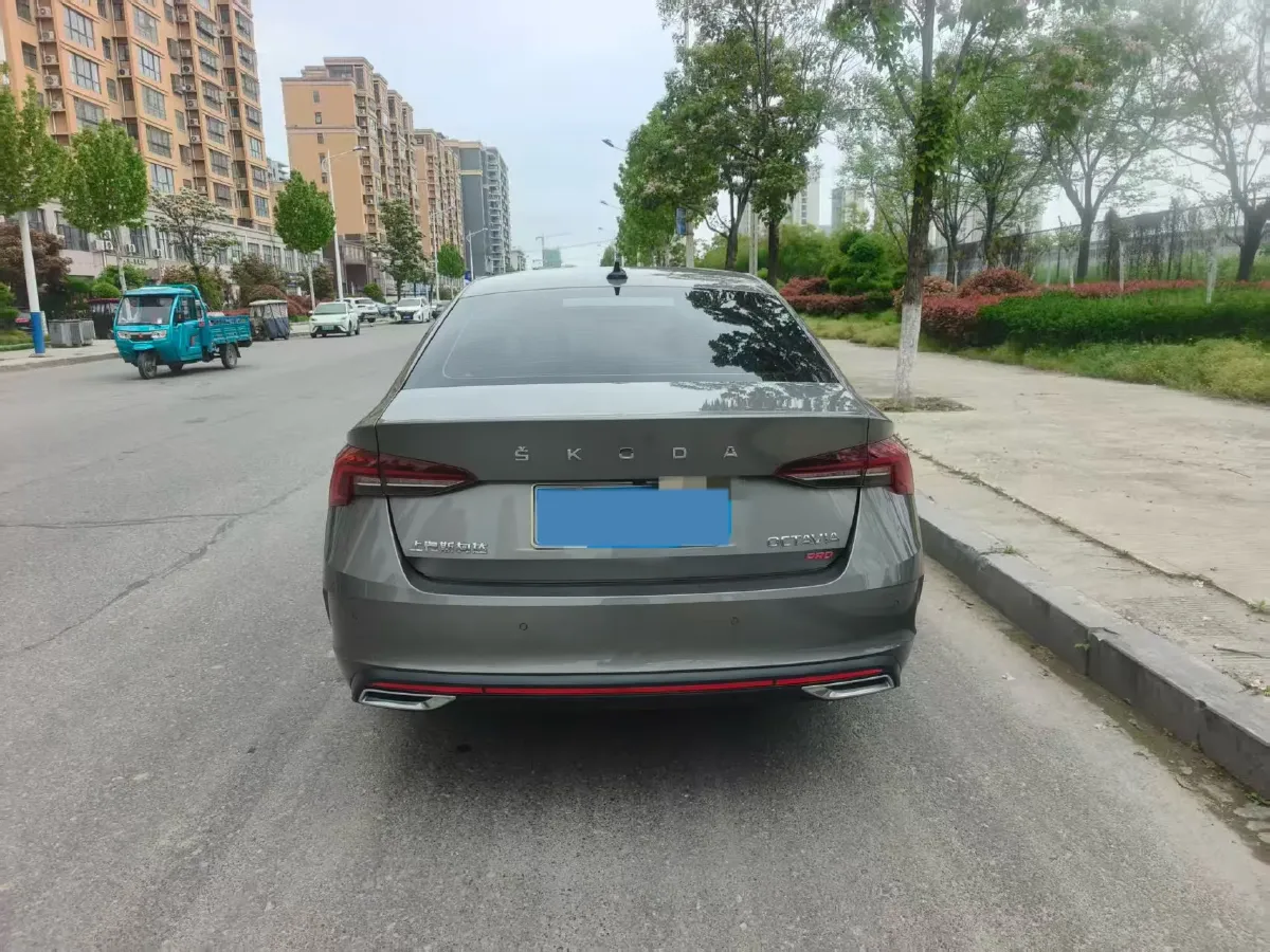 2021 Skoda Octavia 1.4T 150HP L4 7DCT,autocango,china used car exporter,china ev exporter,chinese used car exporter,chinese used ev exporter