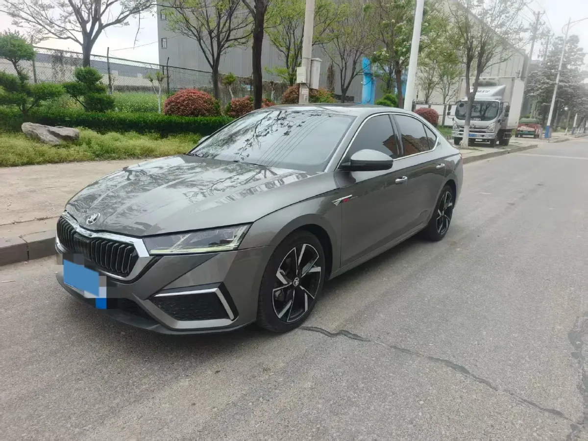 2021 Skoda Octavia 1.4T 150HP L4 7DCT,autocango,china used car exporter,china ev exporter,chinese used car exporter,chinese used ev exporter
