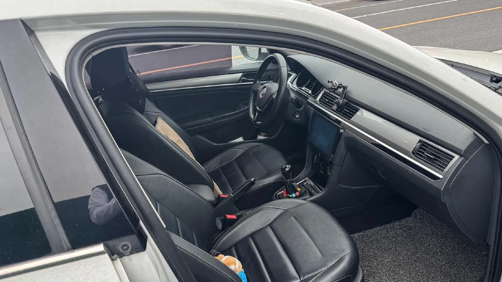 2018 Volkswagen Bora 1.5L 110HP L4 5MT,autocango,china used car exporter,china ev exporter,chinese used car exporter,chinese used ev exporter