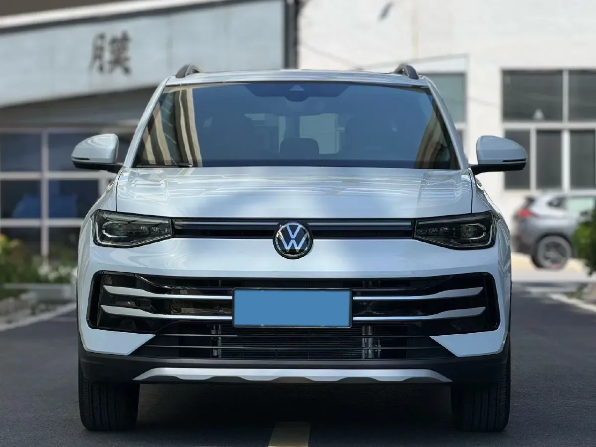 2025 Volkswagen Tharu 1.5L 110HP L4 6AT,autocango,china used car exporter,china ev exporter,chinese used car exporter,chinese used ev exporter
