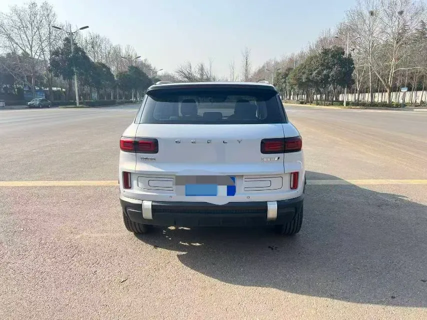 2023 Geely ICON 1.5T 181HP L4 7DCT,autocango,china used car exporter,china ev exporter,chinese used car exporter,chinese used ev exporter