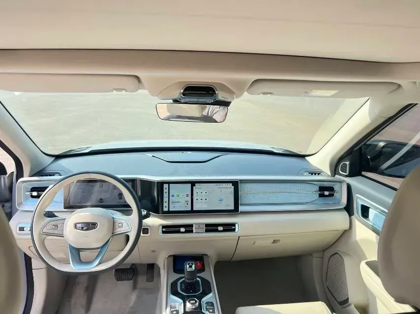 2023 Geely ICON 1.5T 181HP L4 7DCT,autocango,china used car exporter,china ev exporter,chinese used car exporter,chinese used ev exporter