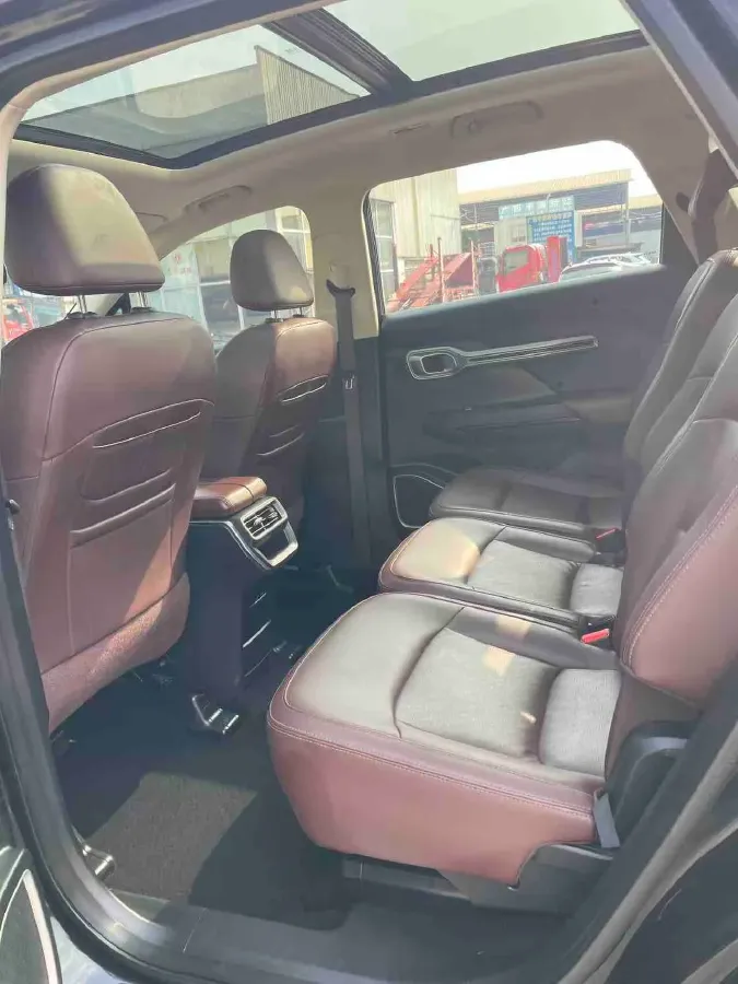 2022 Geely Okavango 1.8T 184HP L4 7DCT,autocango,china used car exporter,china ev exporter,chinese used car exporter,chinese used ev exporter