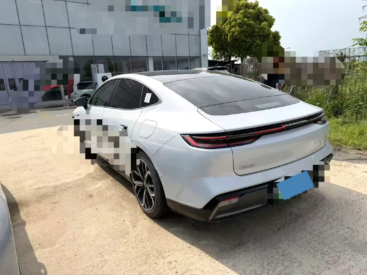 2025 Geely Galaxy E8 BEV 76KWH,autocango,china used car exporter,china ev exporter,chinese used car exporter,chinese used ev exporter