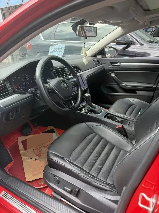 2019 Volkswagen Tayron 2.0T 186HP L4 7DCT,autocango,china used car exporter,china ev exporter,chinese used car exporter,chinese used ev exporter