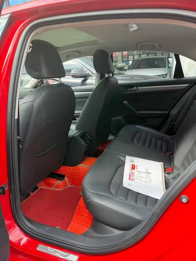 2019 Volkswagen Tayron 2.0T 186HP L4 7DCT,autocango,china used car exporter,china ev exporter,chinese used car exporter,chinese used ev exporter