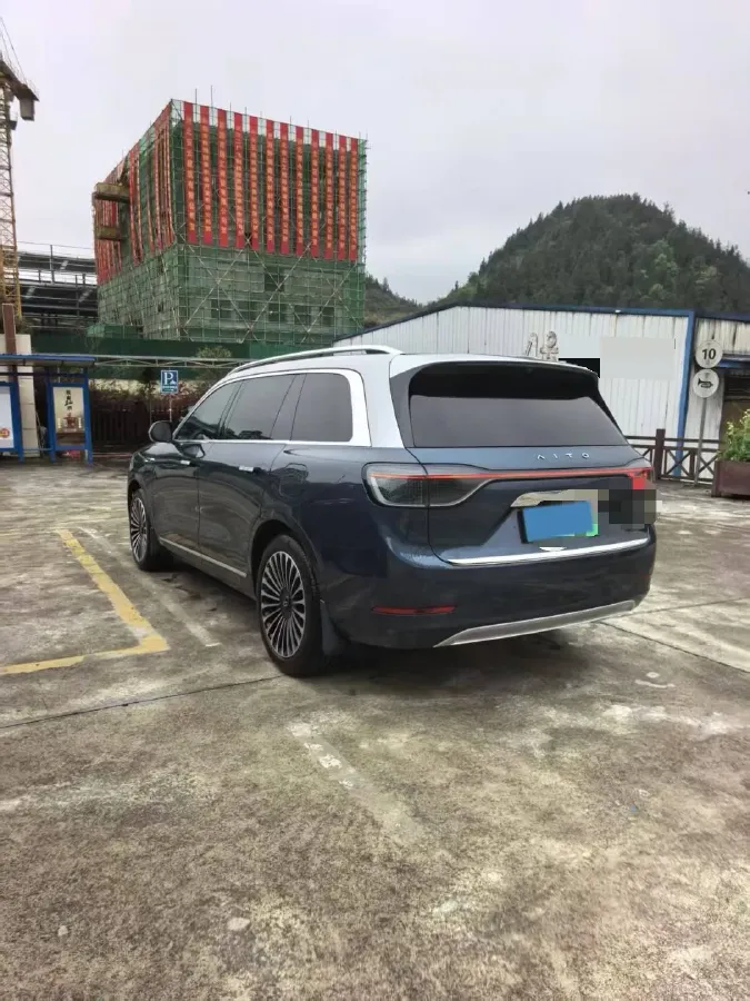 2024 AITO AITO M9 1.5T 152HP L4 REEV 42KWH,autocango,china used car exporter,china ev exporter,chinese used car exporter,chinese used ev exporter