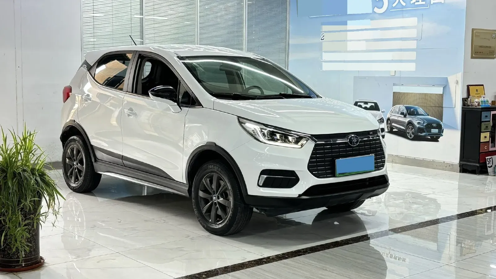 2019 BYD Yuan BEV 53.22KWH,autocango,china used car exporter,china ev exporter,chinese used car exporter,chinese used ev exporter