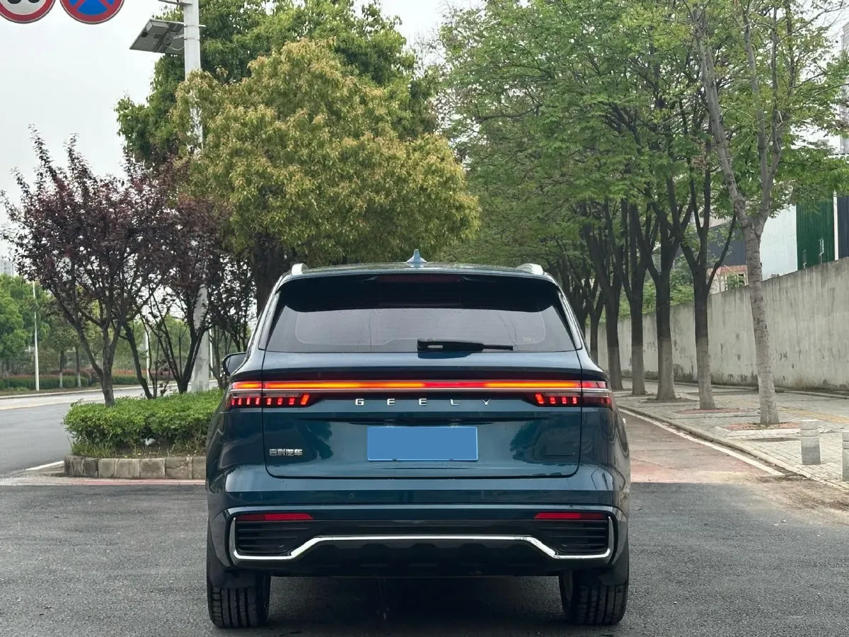 2021 Geely Monjaro 2.0T 218HP L4 7DCT,autocango,china used car exporter,china ev exporter,chinese used car exporter,chinese used ev exporter