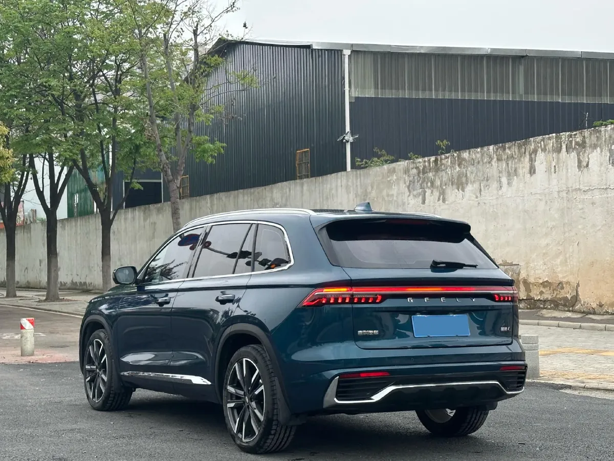 2021 Geely Monjaro 2.0T 218HP L4 7DCT,autocango,china used car exporter,china ev exporter,chinese used car exporter,chinese used ev exporter