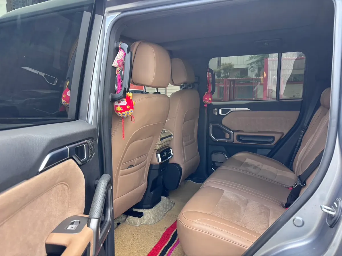 2023 Jetour Traveller 2.0T 254HP L4 7DCT,autocango,china used car exporter,china ev exporter,chinese used car exporter,chinese used ev exporter