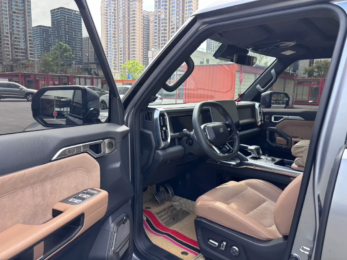2023 Jetour Traveller 2.0T 254HP L4 7DCT,autocango,china used car exporter,china ev exporter,chinese used car exporter,chinese used ev exporter