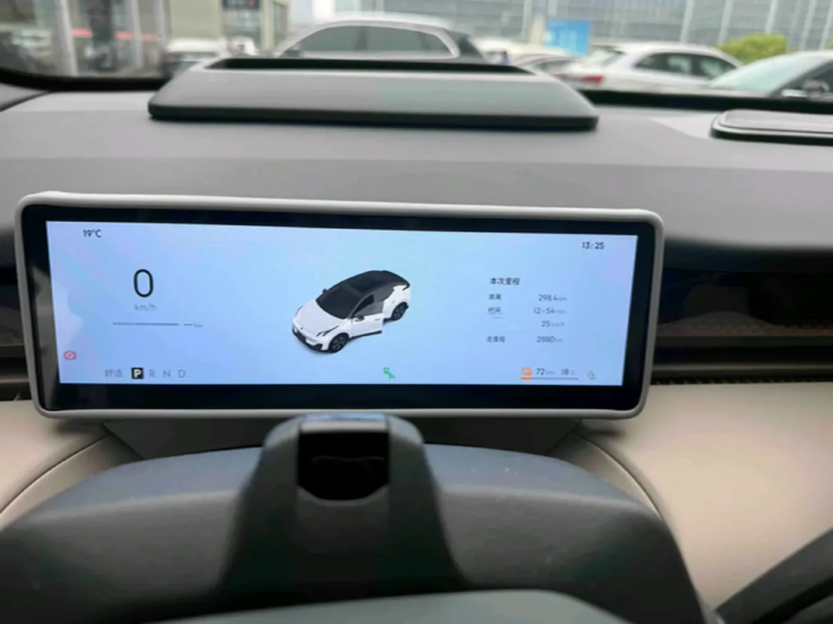 2025 Dongfeng Z9 2.0T 258HP L4 8AT,autocango,china used car exporter,china ev exporter,chinese used car exporter,chinese used ev exporter