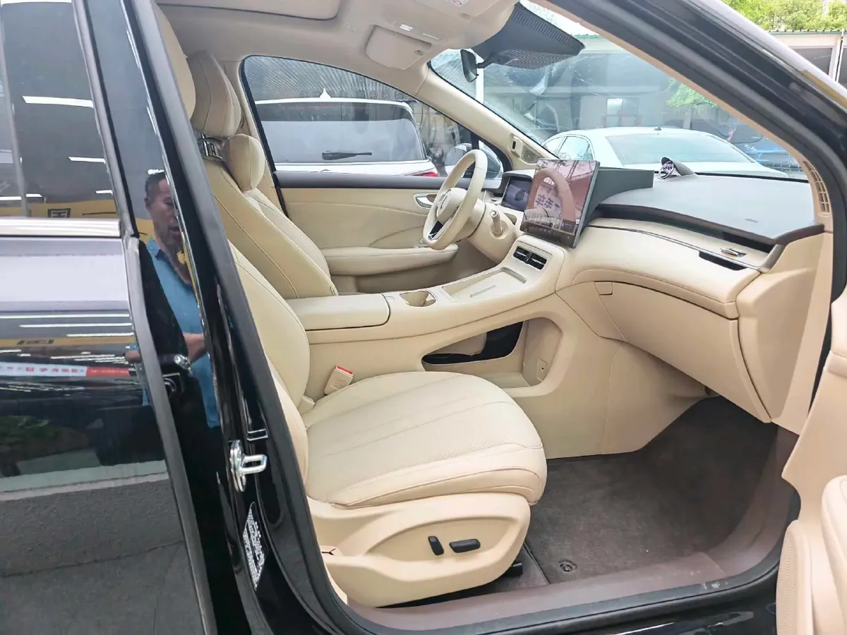 2025 HIMA Shangjie H5 BEV,autocango,china used car exporter,china ev exporter,chinese used car exporter,chinese used ev exporter