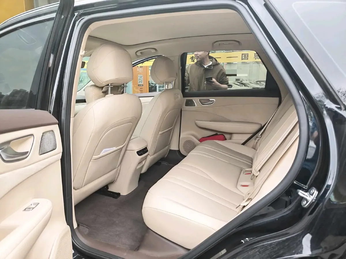 2025 HIMA Shangjie H5 BEV,autocango,china used car exporter,china ev exporter,chinese used car exporter,chinese used ev exporter