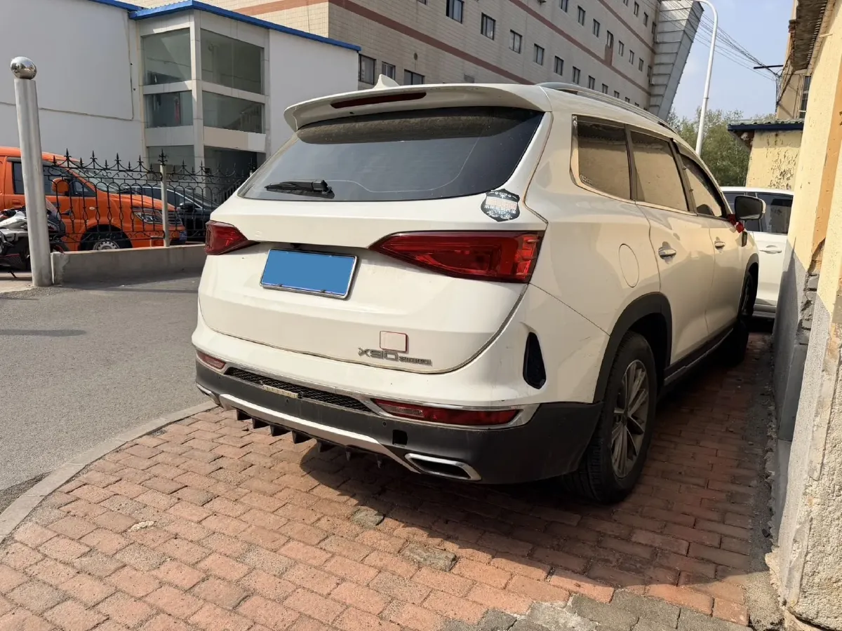 2019 Jetour X90 1.6T 197HP L4 7DCT,autocango,china used car exporter,china ev exporter,chinese used car exporter,chinese used ev exporter