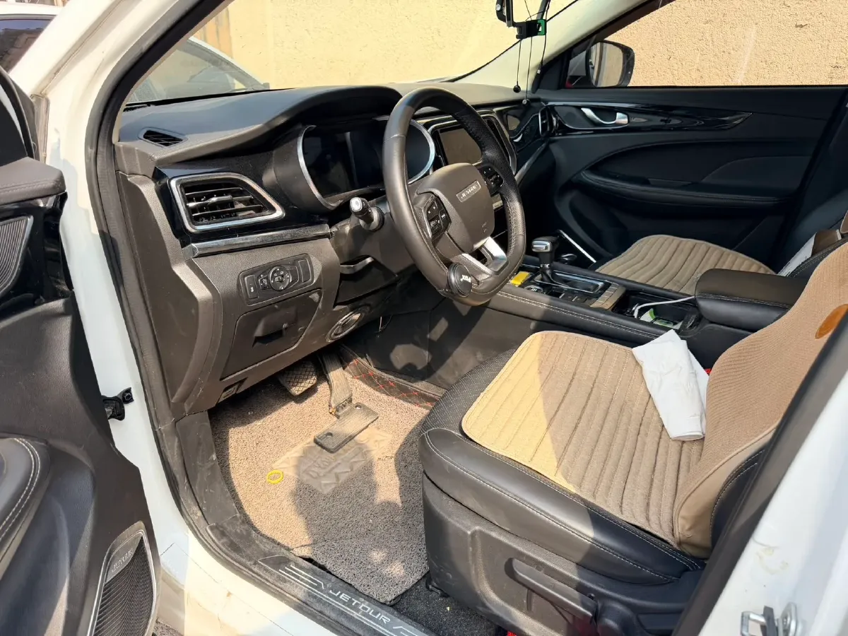 2019 Jetour X90 1.6T 197HP L4 7DCT,autocango,china used car exporter,china ev exporter,chinese used car exporter,chinese used ev exporter