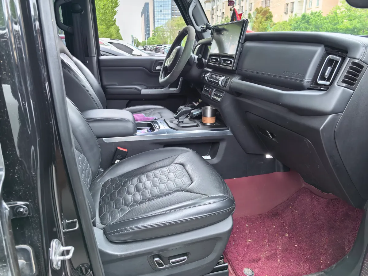 2024 212 212 T01 2.0T 252HP L4 8AT,autocango,china used car exporter,china ev exporter,chinese used car exporter,chinese used ev exporter