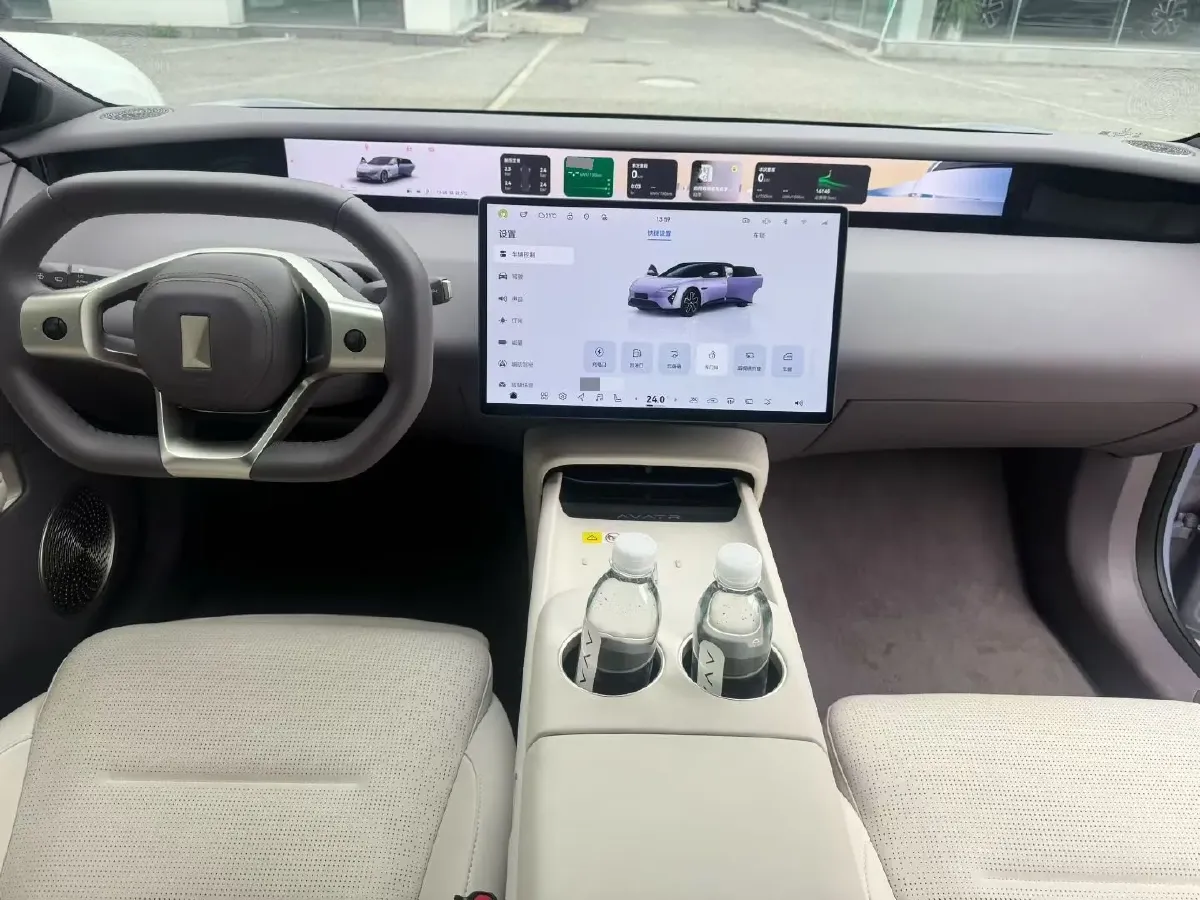 2025 Avatr 06 REEV 156HP REEV,autocango,china used car exporter,china ev exporter,chinese used car exporter,chinese used ev exporter