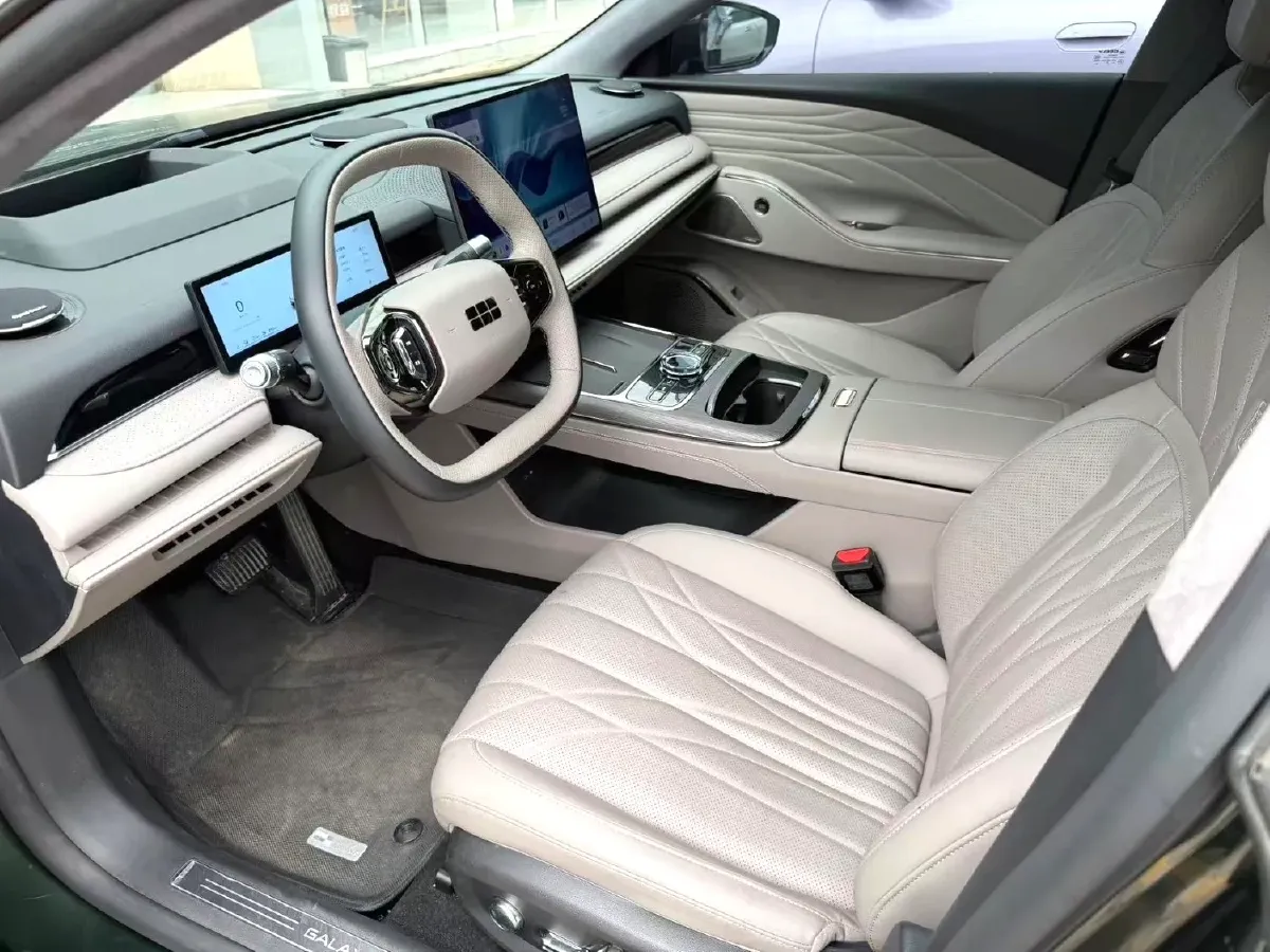 2025 Geely Galaxy Starshine 8 1.5T 163HP L4 3DHT PHEV 27.69KWH,autocango,china used car exporter,china ev exporter,chinese used car exporter,chinese used ev exporter