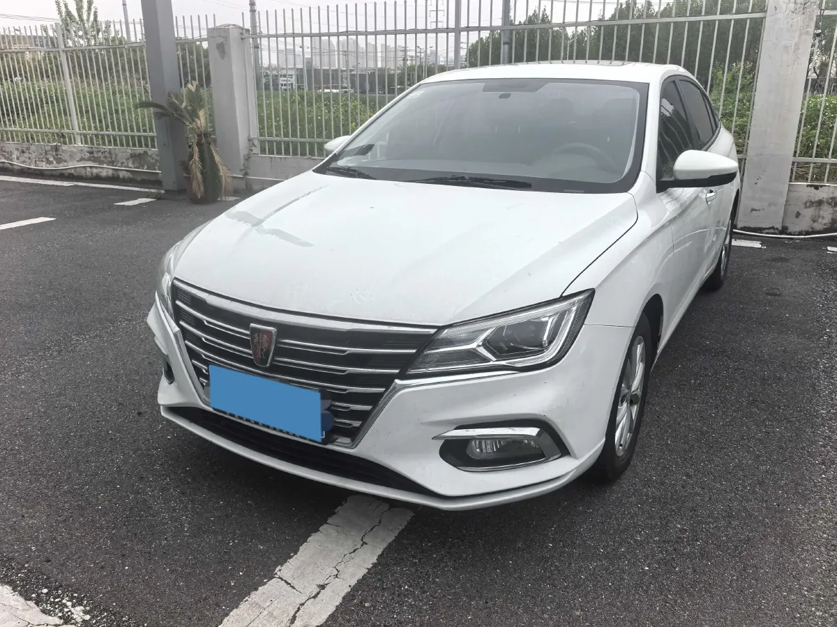 2021 Roewe i5 1.5L 120HP L4 CVT,autocango,china used car exporter,china ev exporter,chinese used car exporter,chinese used ev exporter