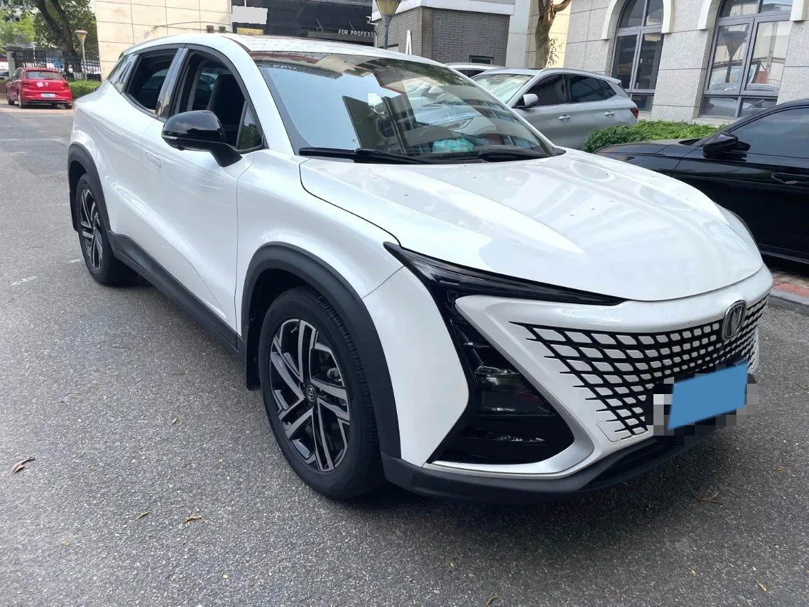 2021 ChangAn UNI-T 1.5T 180HP L4 7DCT,autocango,china used car exporter,china ev exporter,chinese used car exporter,chinese used ev exporter