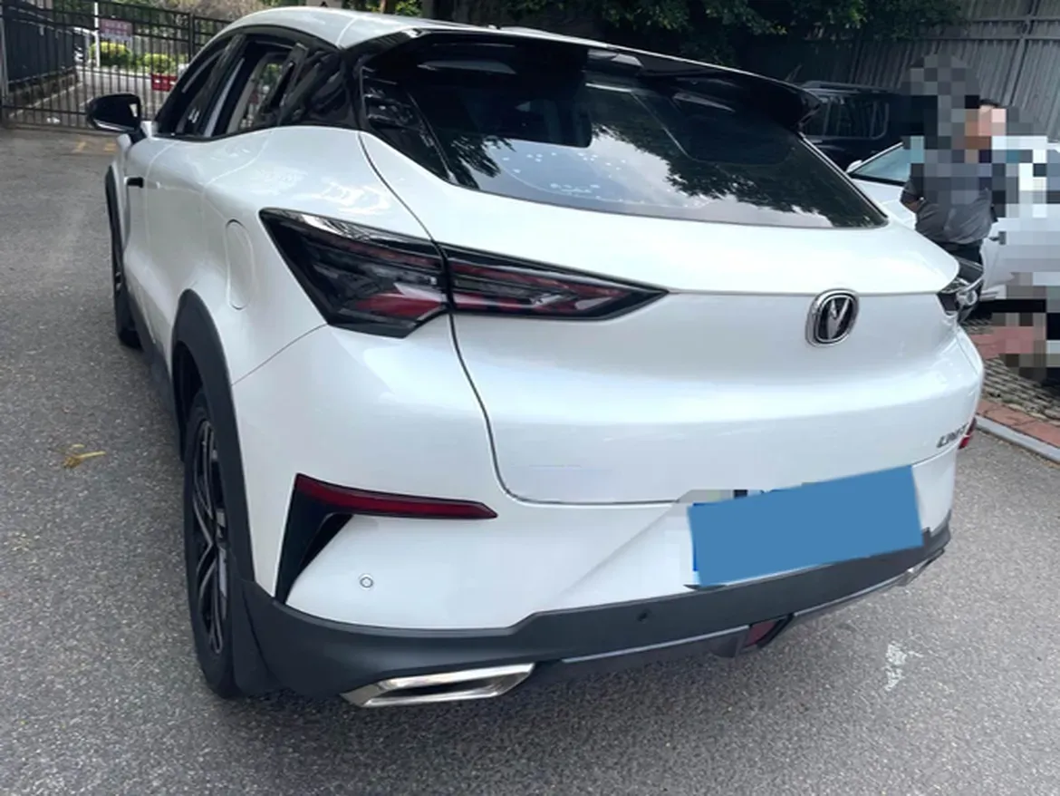 2021 ChangAn UNI-T 1.5T 180HP L4 7DCT,autocango,china used car exporter,china ev exporter,chinese used car exporter,chinese used ev exporter