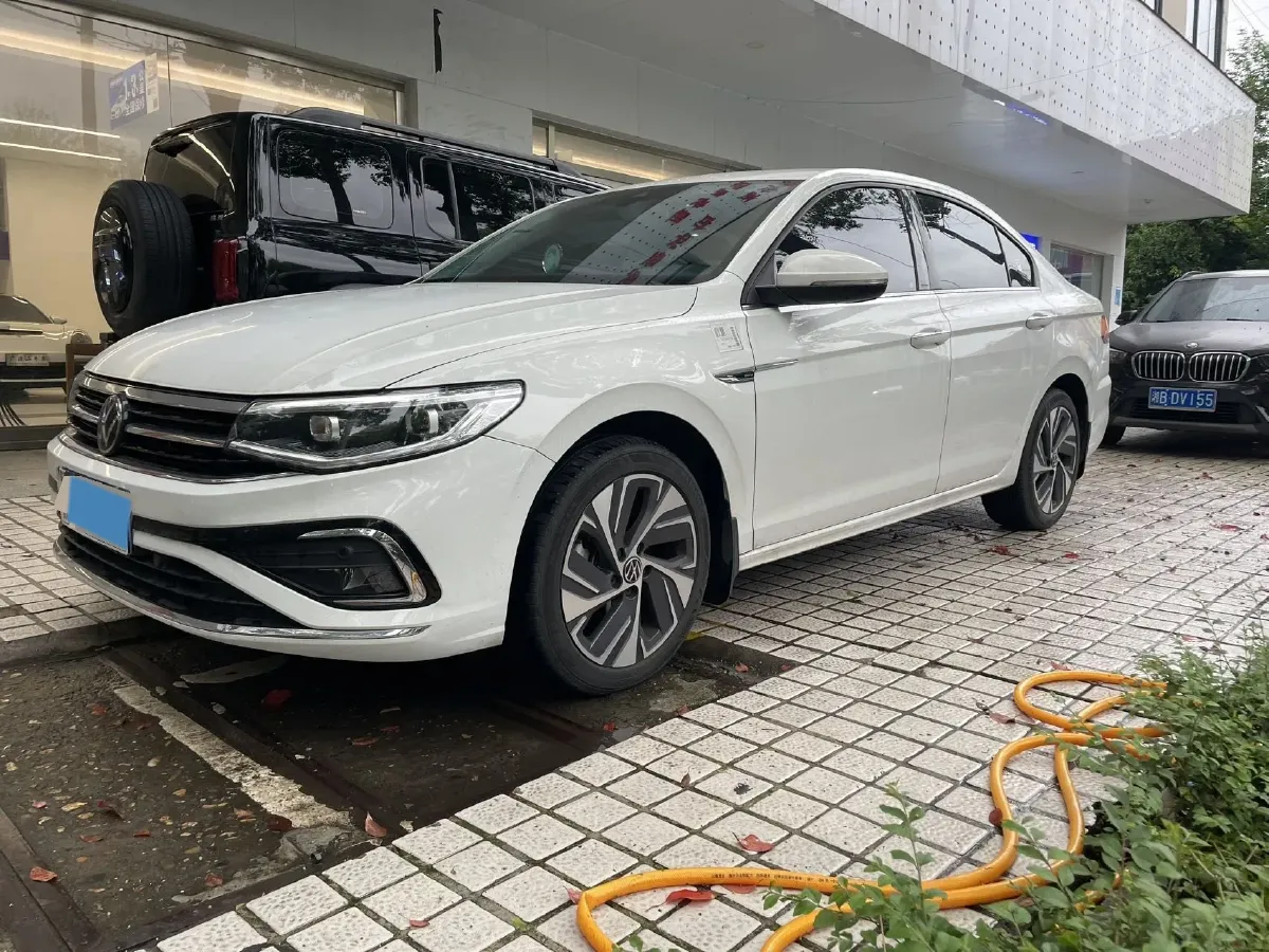 2023 Volkswagen Bora 1.5T 160HP L4 7DCT,autocango,china used car exporter,china ev exporter,chinese used car exporter,chinese used ev exporter