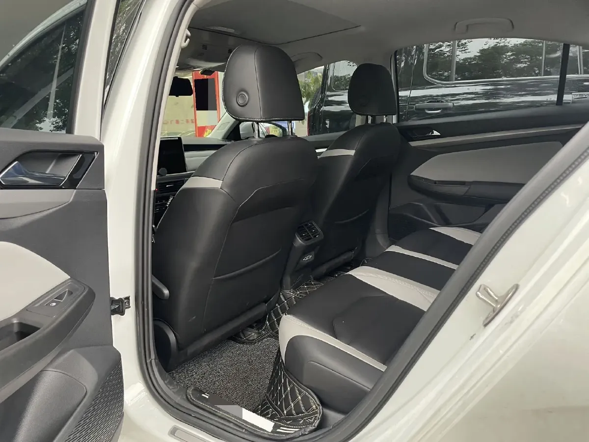 2023 Volkswagen Bora 1.5T 160HP L4 7DCT,autocango,china used car exporter,china ev exporter,chinese used car exporter,chinese used ev exporter