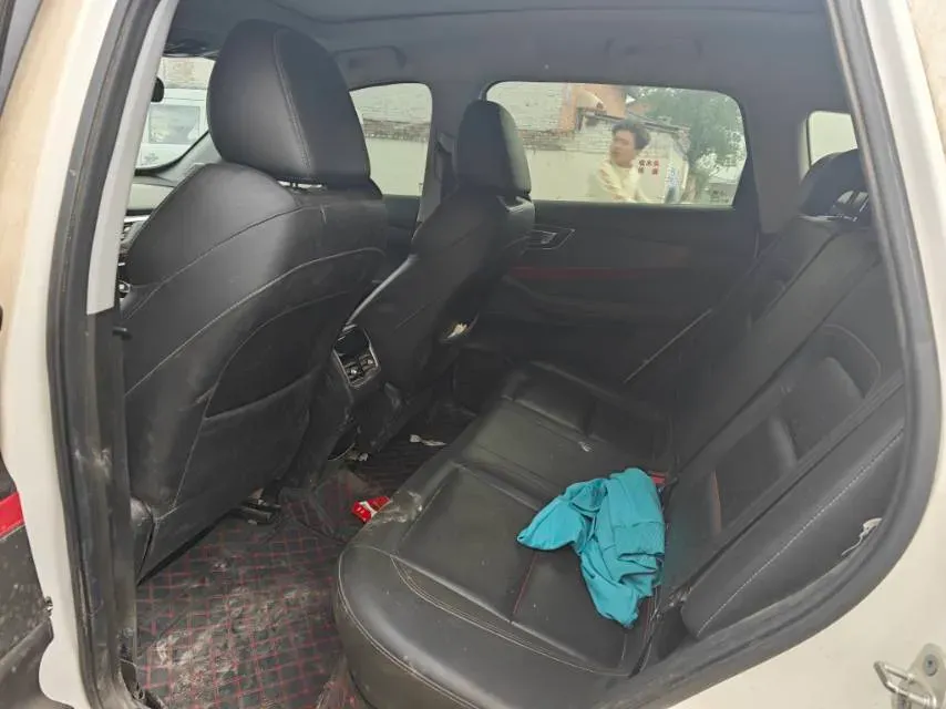 2020 Chery Tiggo 7 1.5T 156HP L4 6MT,autocango,china used car exporter,china ev exporter,chinese used car exporter,chinese used ev exporter