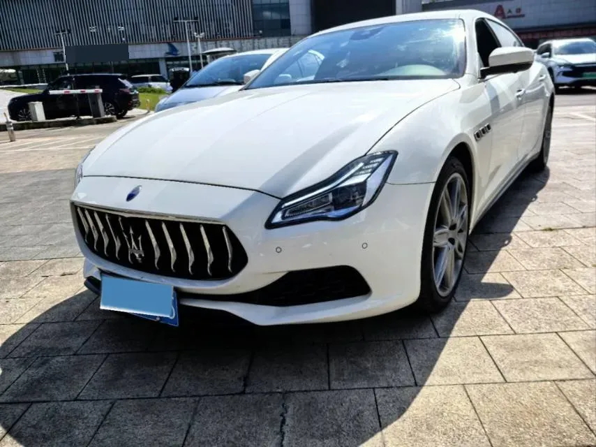 2018 Maserati Quattroporte 3.0T 350HP V6 8AT,autocango,china used car exporter,china ev exporter,chinese used car exporter,chinese used ev exporter