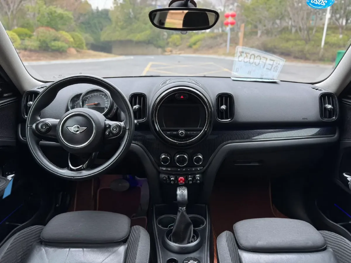 2017 MINI COUNTRYMAN 1.5T 136HP L3 6AT,autocango,china used car exporter,china ev exporter,chinese used car exporter,chinese used ev exporter