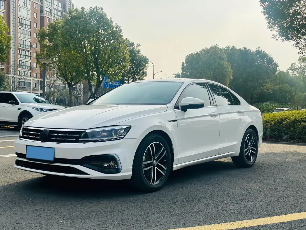2019 Volkswagen Passat 1.4T 150HP L4 7DCT,autocango,china used car exporter,china ev exporter,chinese used car exporter,chinese used ev exporter