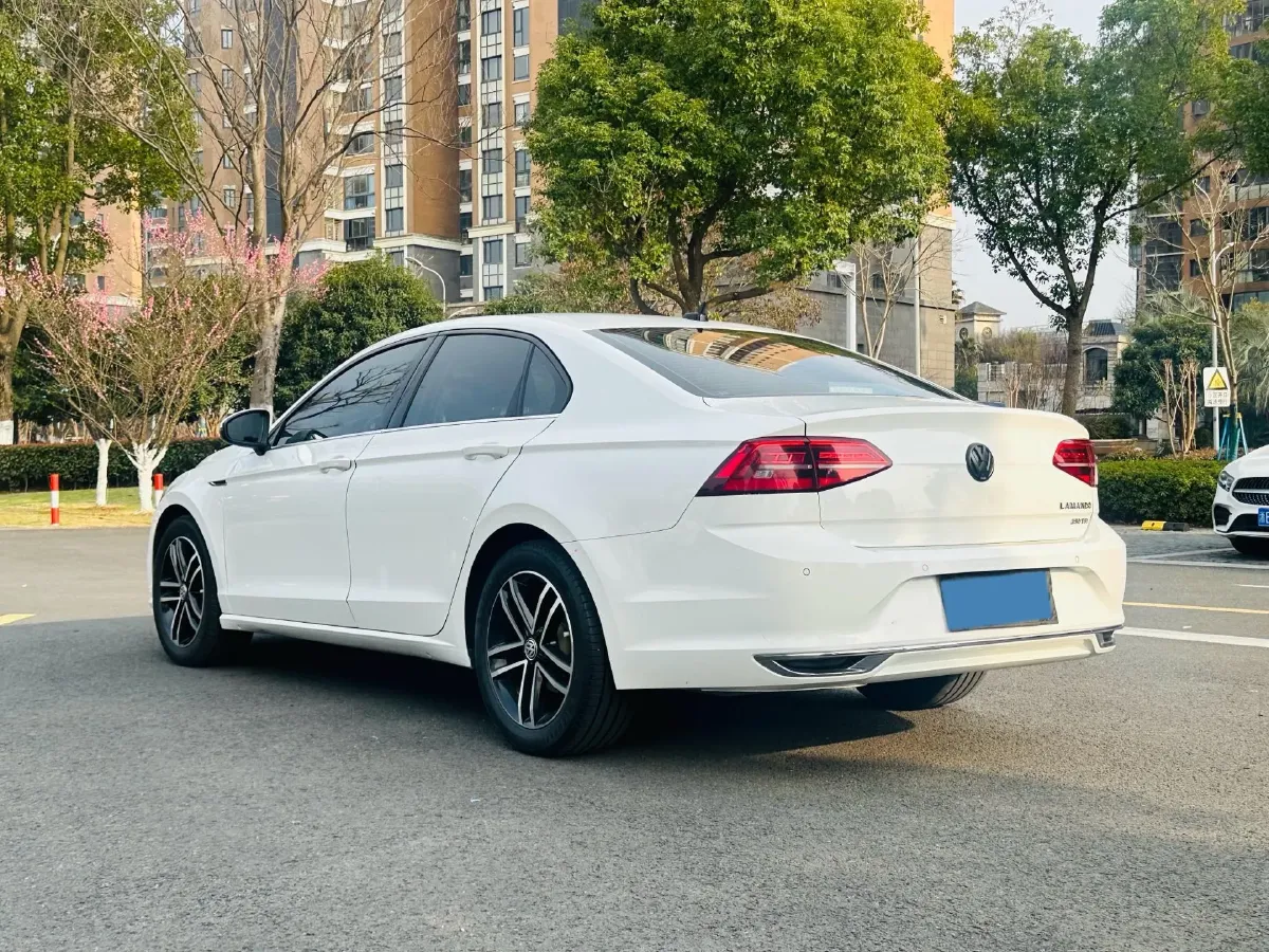 2019 Volkswagen Passat 1.4T 150HP L4 7DCT,autocango,china used car exporter,china ev exporter,chinese used car exporter,chinese used ev exporter