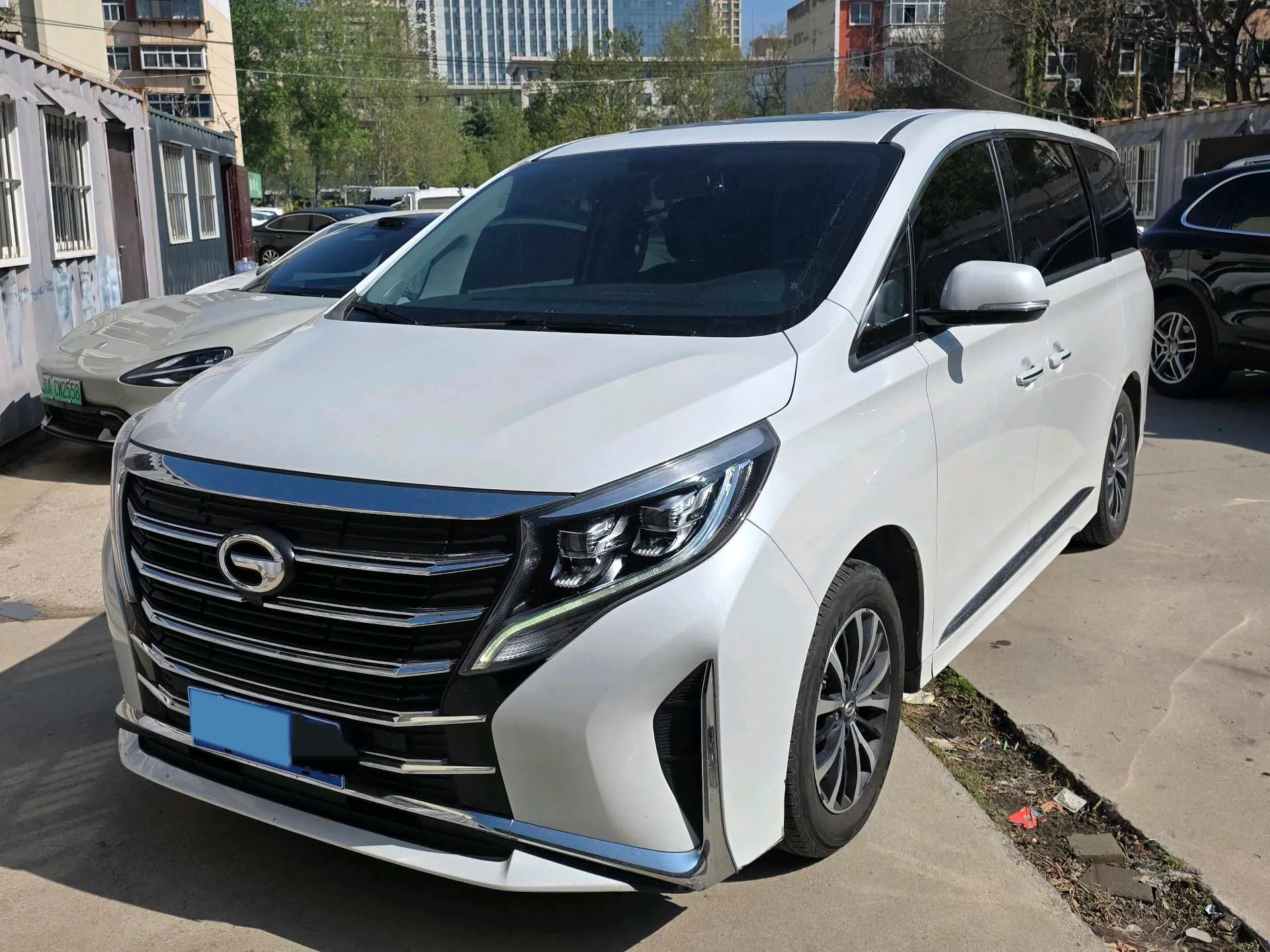 2023 GAC Trumpchi M8 2.0T 252HP L4 8AT