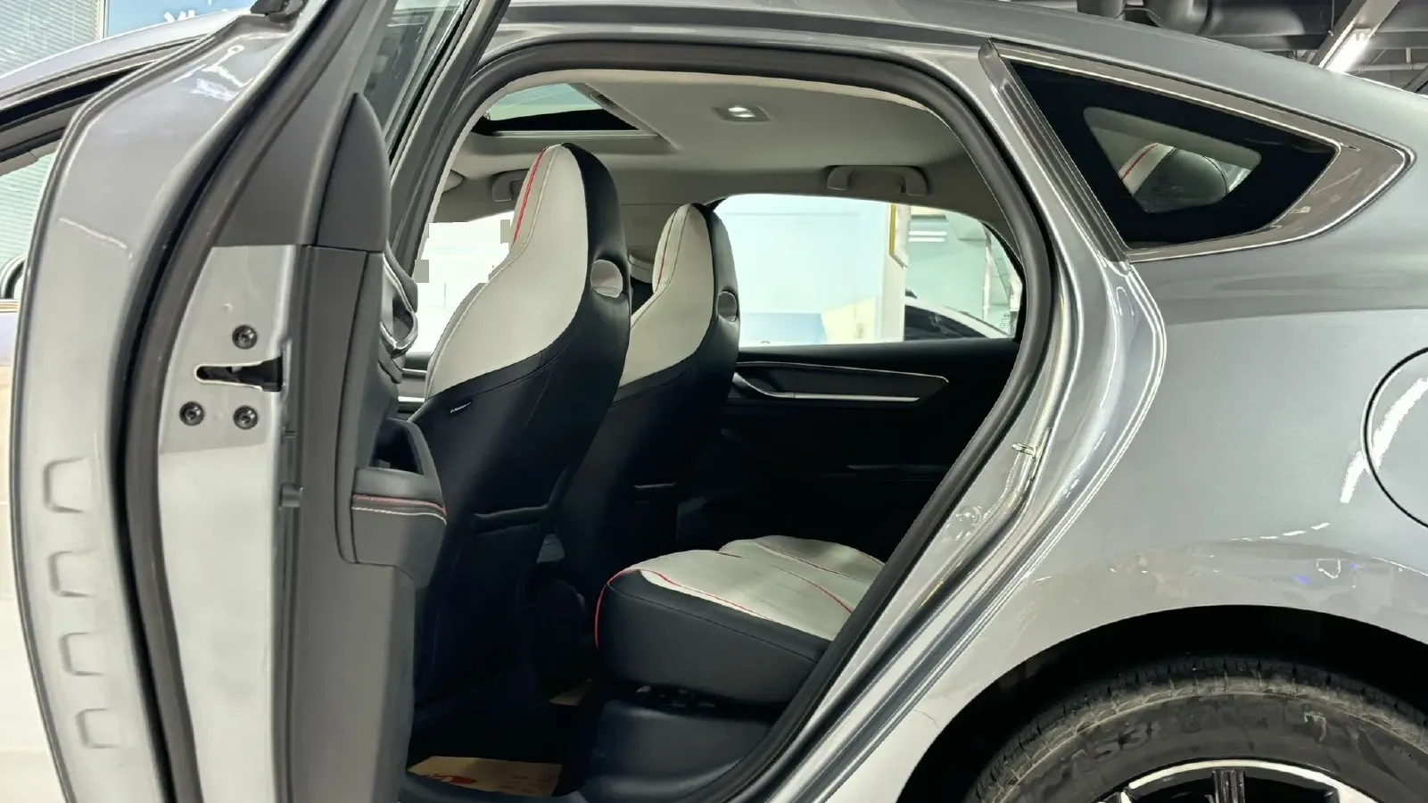 2022 Foton Grand General G7 2.0T 163HP L4 8AT,autocango,china used car exporter,china ev exporter,chinese used car exporter,chinese used ev exporter