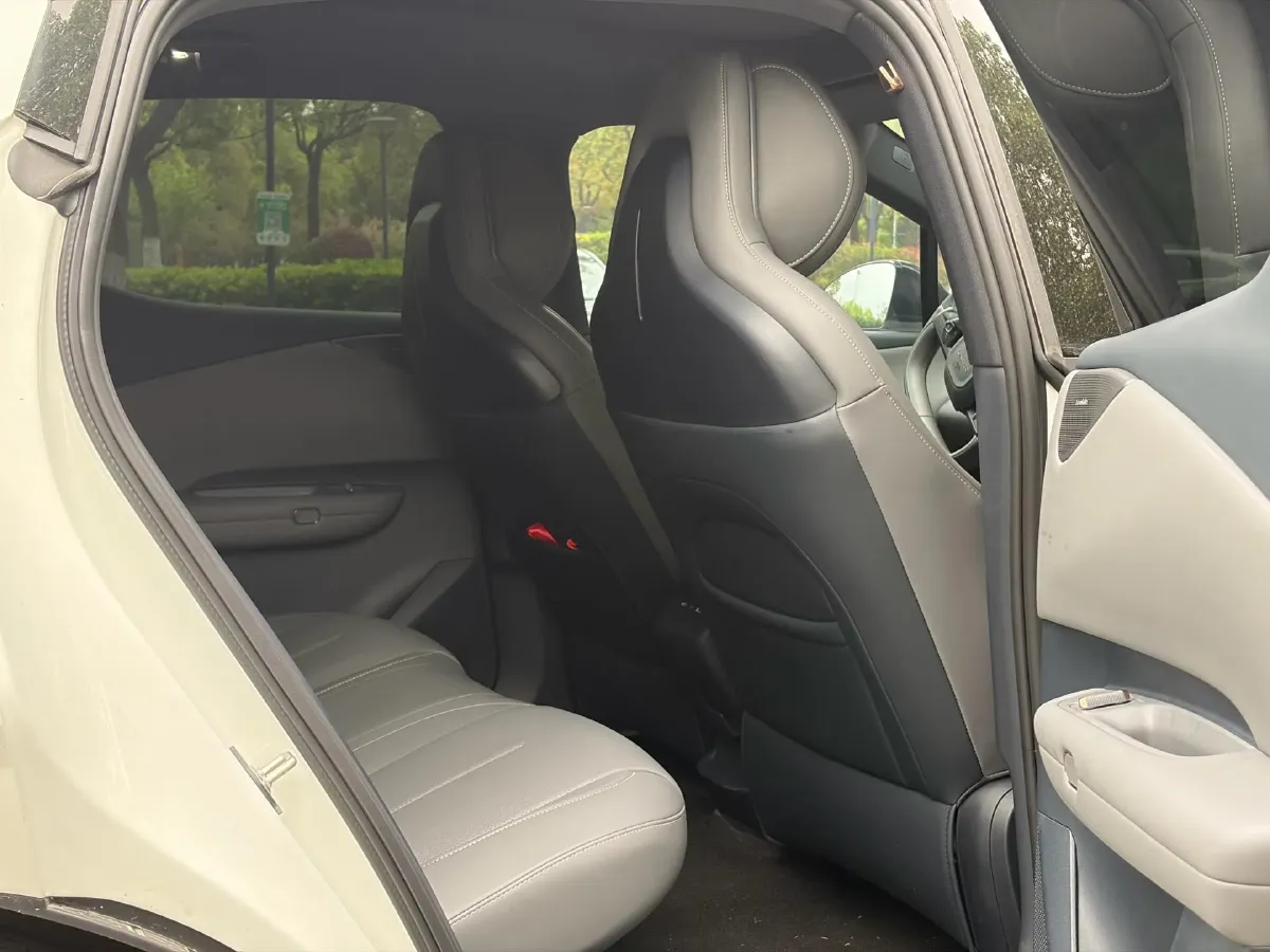 2025 Dongfeng Z9 2.0T 258HP L4 8AT,autocango,china used car exporter,china ev exporter,chinese used car exporter,chinese used ev exporter