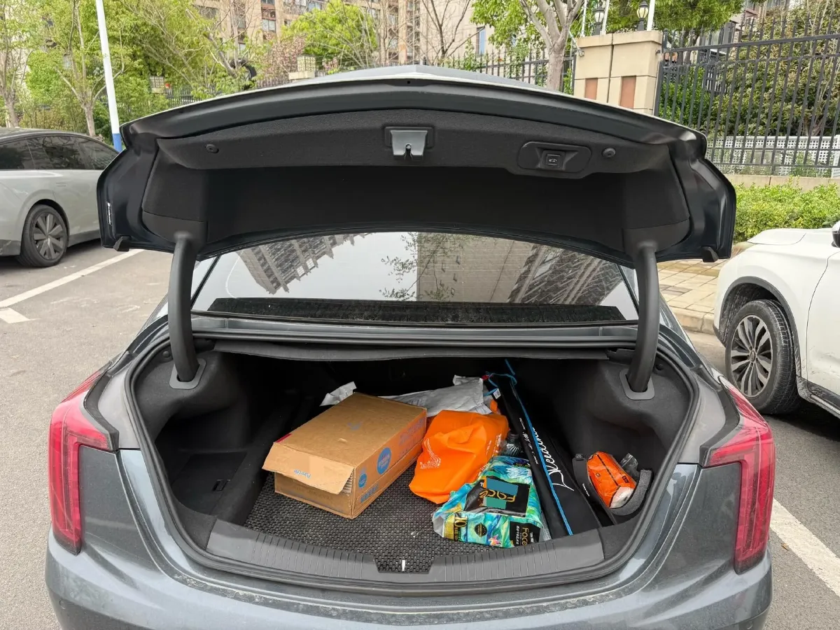 2021 Cadillac CT5 2.0T 237HP L4 10AT,autocango,china used car exporter,china ev exporter,chinese used car exporter,chinese used ev exporter