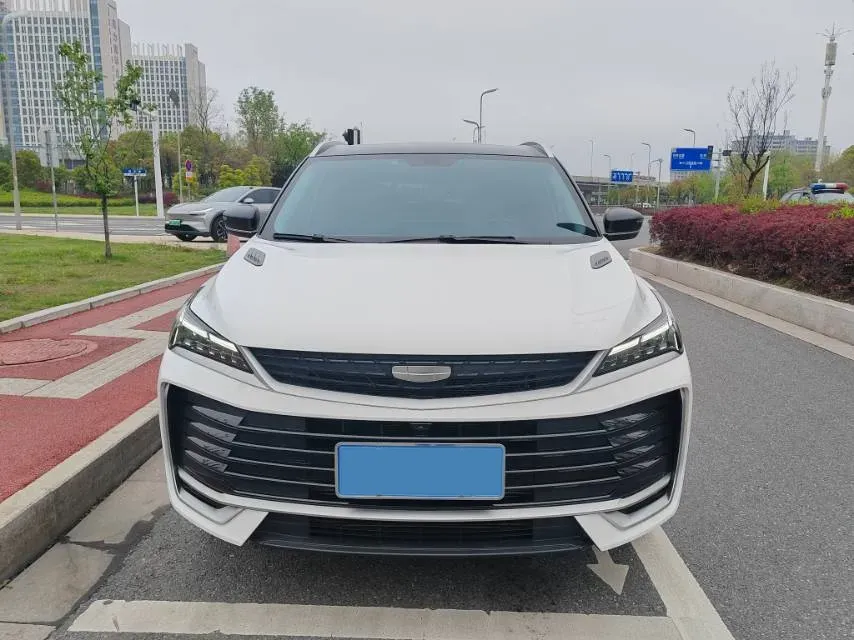 2025 Geely Coolray 1.5T 181HP L4 7DCT,autocango,china used car exporter,china ev exporter,chinese used car exporter,chinese used ev exporter