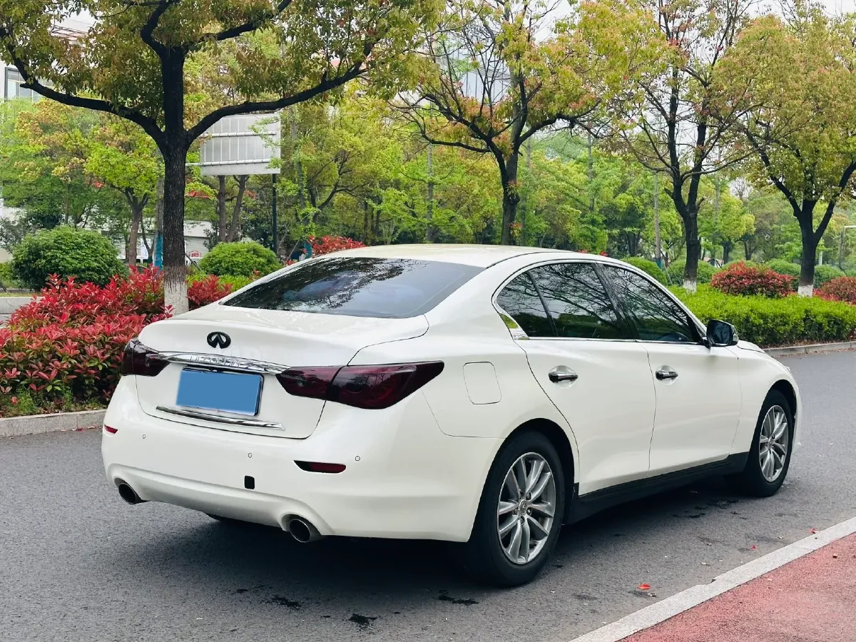 2016 Infiniti Q50L 2.0T 211HP L4 7AT,autocango,china used car exporter,china ev exporter,chinese used car exporter,chinese used ev exporter