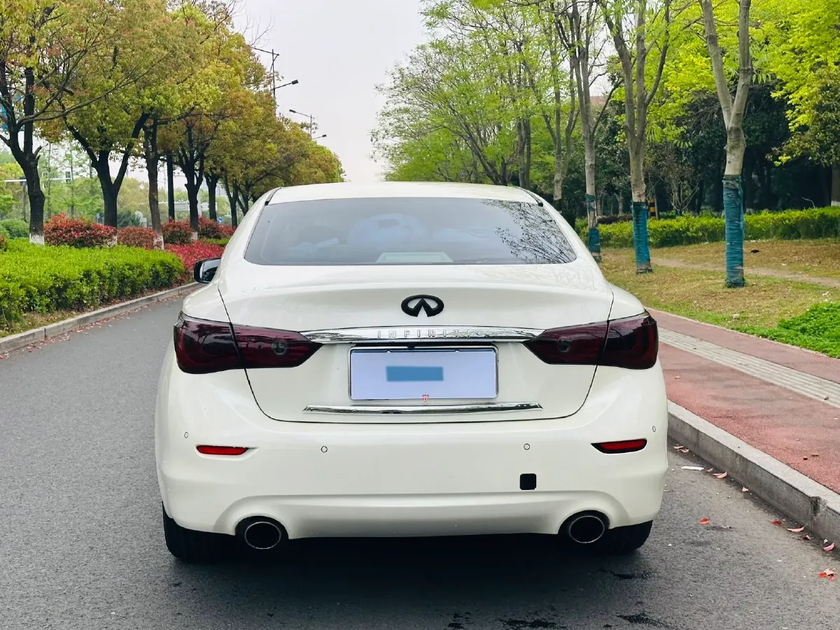 2016 Infiniti Q50L 2.0T 211HP L4 7AT,autocango,china used car exporter,china ev exporter,chinese used car exporter,chinese used ev exporter