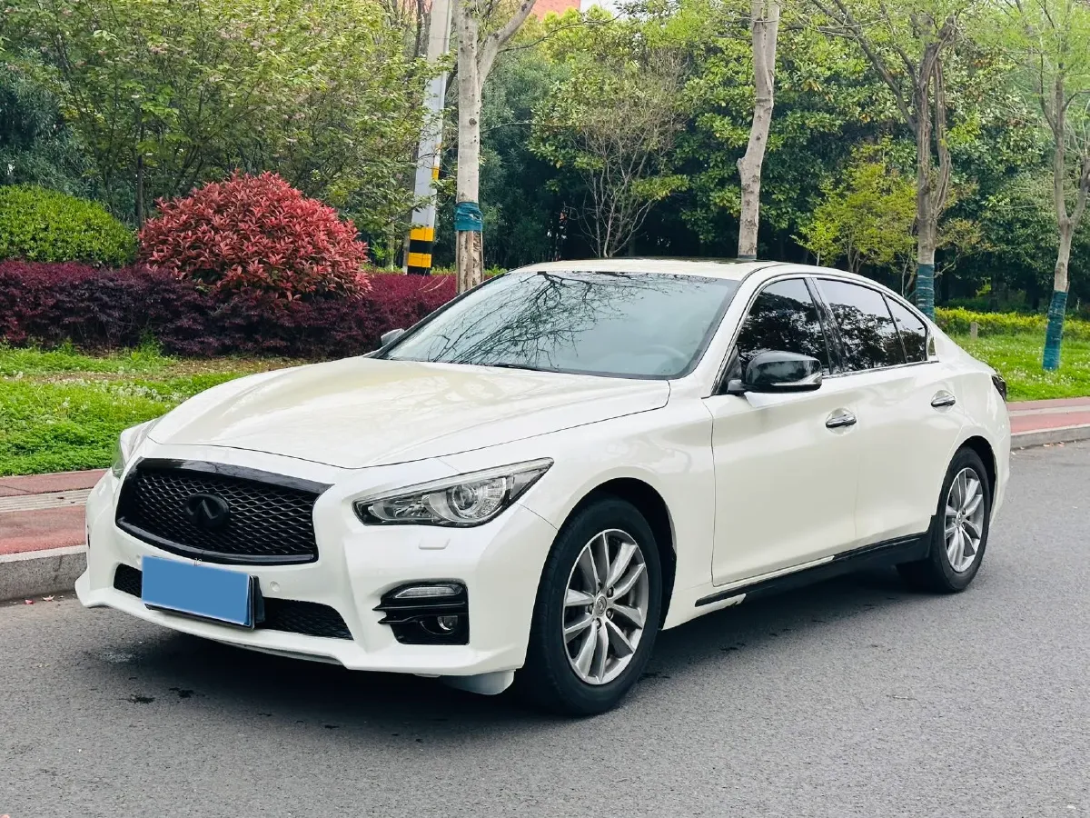 2016 Infiniti Q50L 2.0T 211HP L4 7AT,autocango,china used car exporter,china ev exporter,chinese used car exporter,chinese used ev exporter