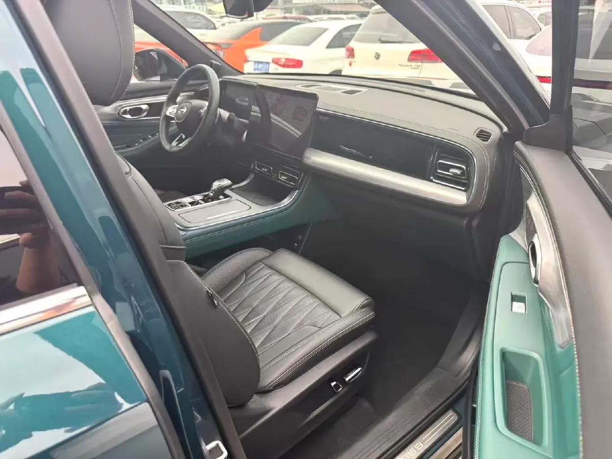 2022 GAC Trumpchi GS8 2.0T 190HP L4 E-CVT Hybrid,autocango,china used car exporter,china ev exporter,chinese used car exporter,chinese used ev exporter