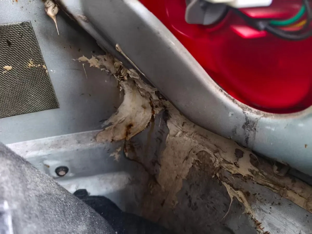 2017 Geely Emgrand 1.5L 109HP L4 5MT,autocango,china used car exporter,china ev exporter,chinese used car exporter,chinese used ev exporter