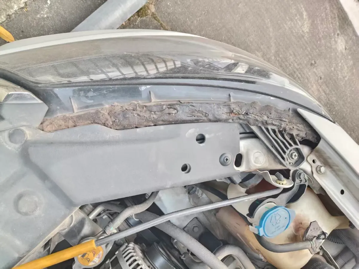 2017 Geely Emgrand 1.5L 109HP L4 5MT,autocango,china used car exporter,china ev exporter,chinese used car exporter,chinese used ev exporter